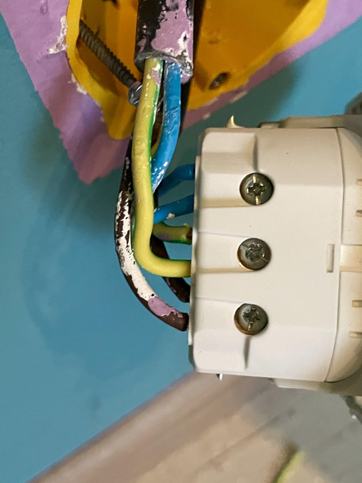 FIBARO Walli Outlet prise intelligente type E blanc