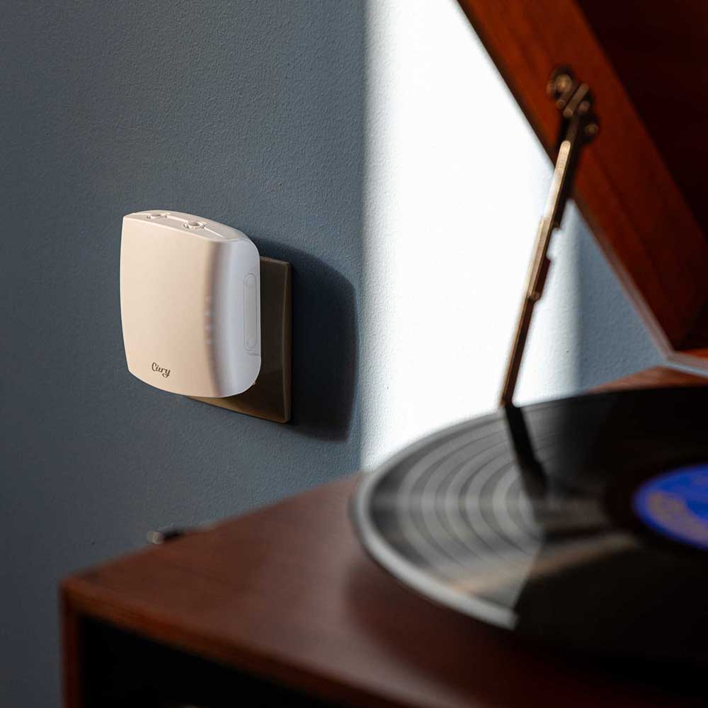 Shelly Cury diffuseur connecté Amber Dusk double flacon