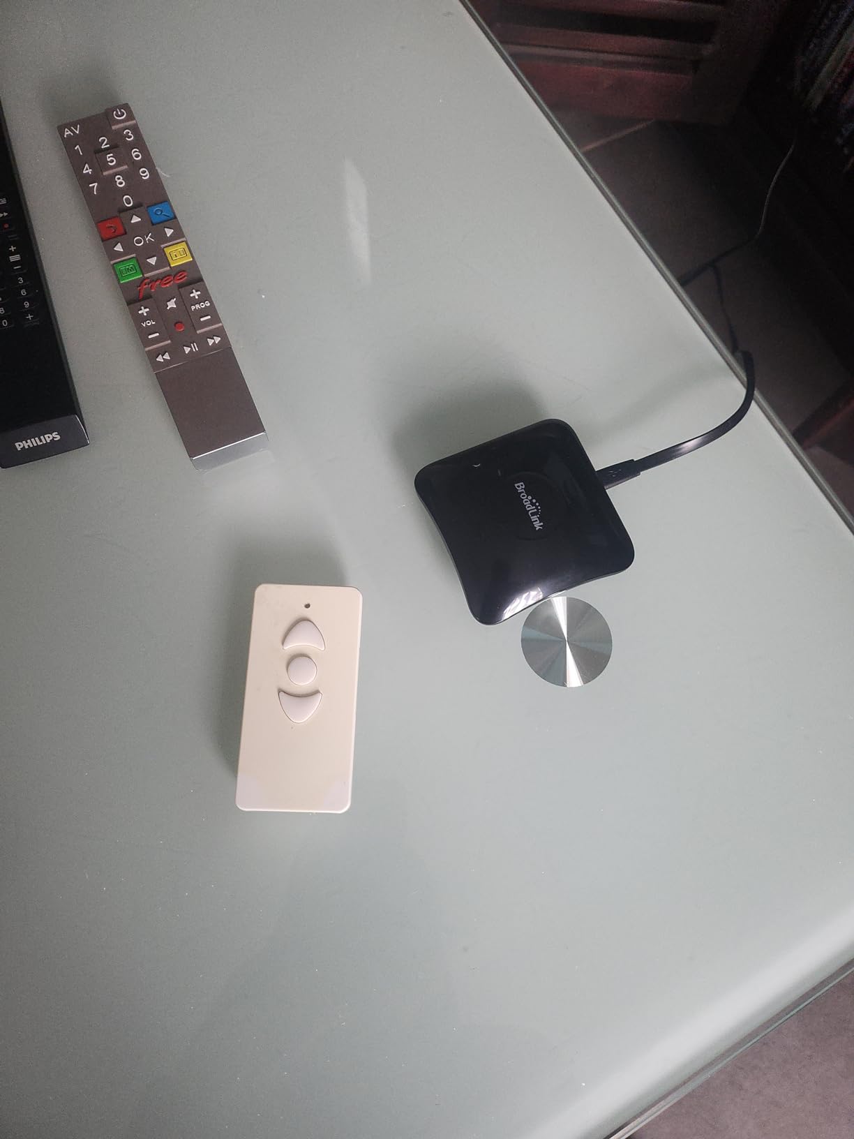 Broadlink Universal Remote RM4 Pro télécommande IR/RF 433 MHz