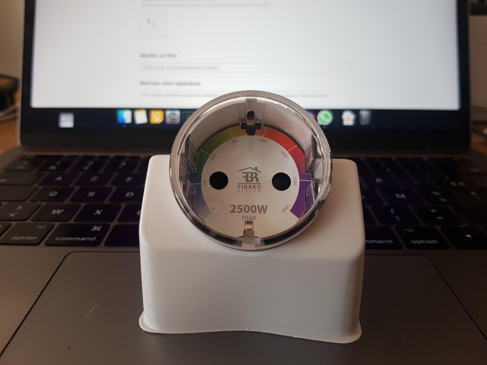 Fibaro Éclairage Wall Plug prise connectée Type E Z-Wave+