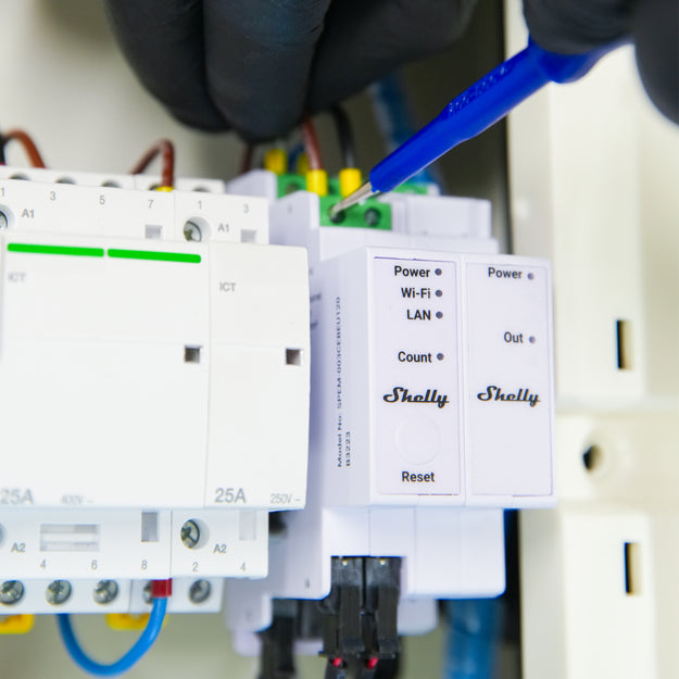 Shelly Pro 3EM 3CT63 compteur énergie rail DIN triphasé