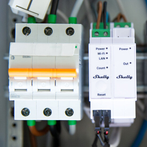 Shelly Pro 3EM Switch Add-on contact sec isolé