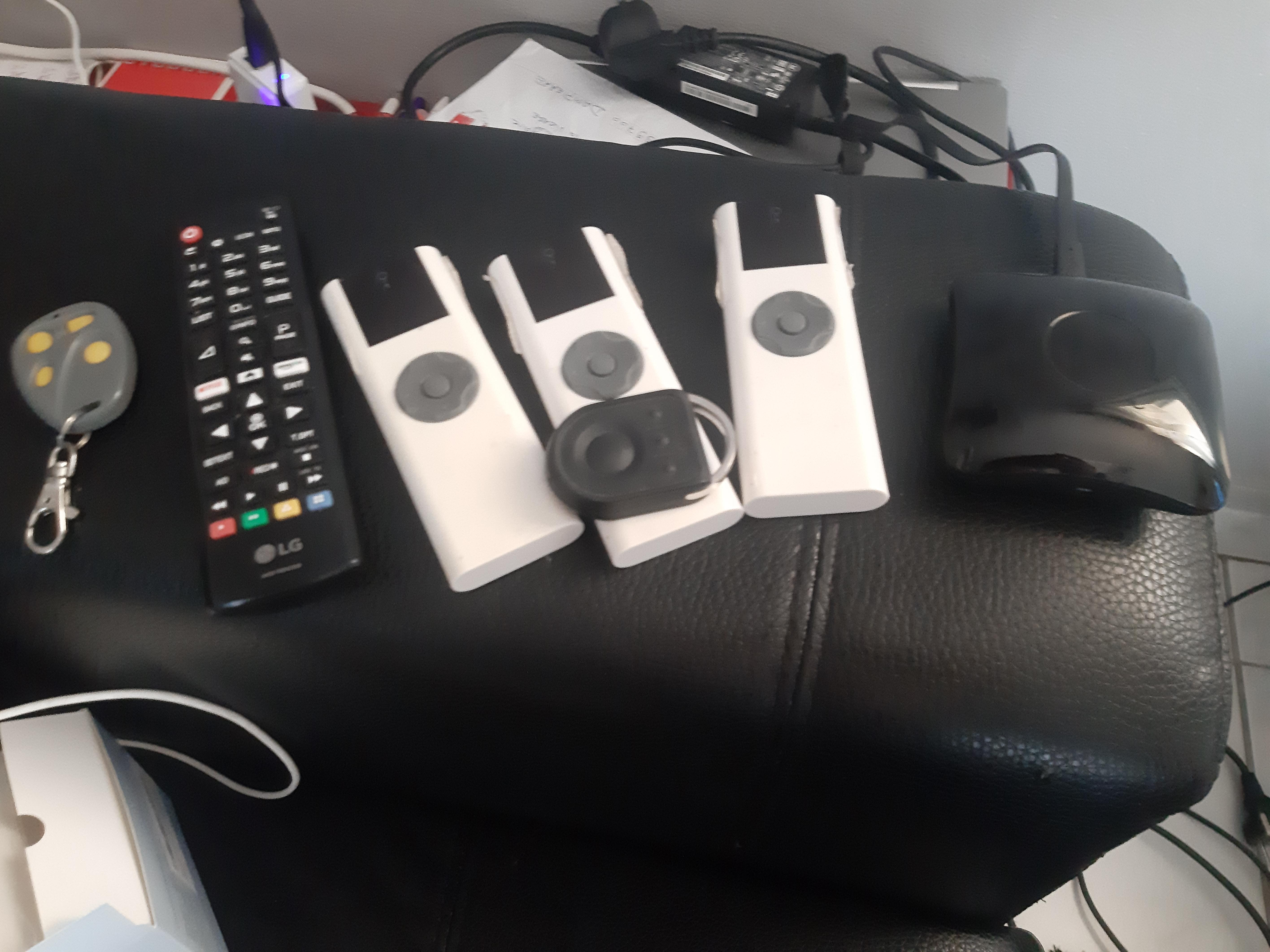 Broadlink Universal Remote RM4 Pro télécommande IR/RF 433 MHz