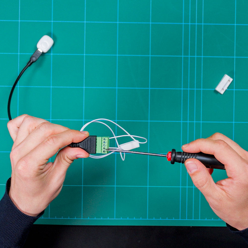 Shelly Plus Micro USB vers 5 bornes adaptateur Pill
